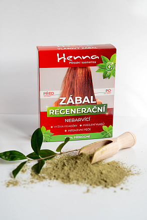 Henna hair treatment